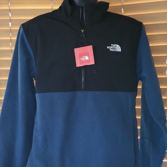 The North Face Other - The Northface 3/4 zip-up
